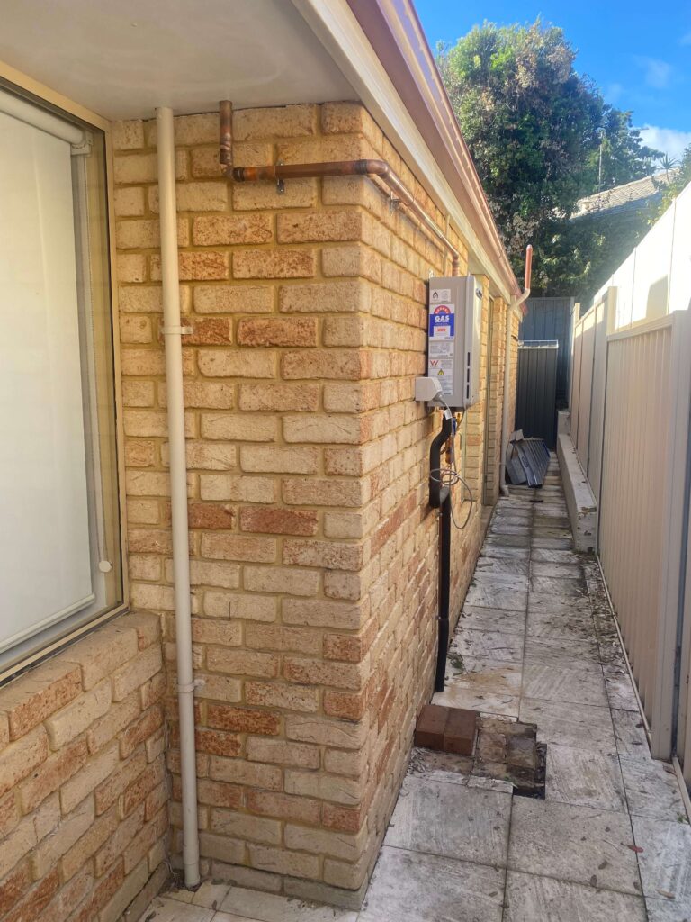 Duncraig - Hot water unit replacement 04