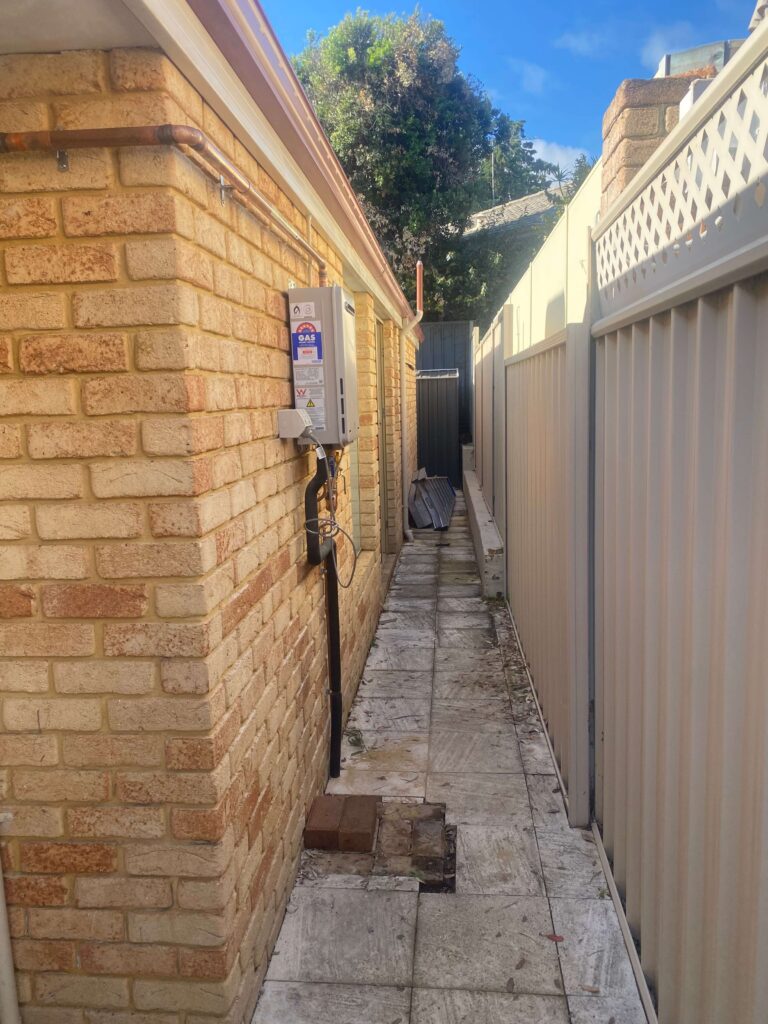 Duncraig - Hot water unit replacement 05