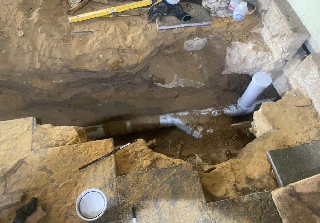 Blocked Drain in Woodridge